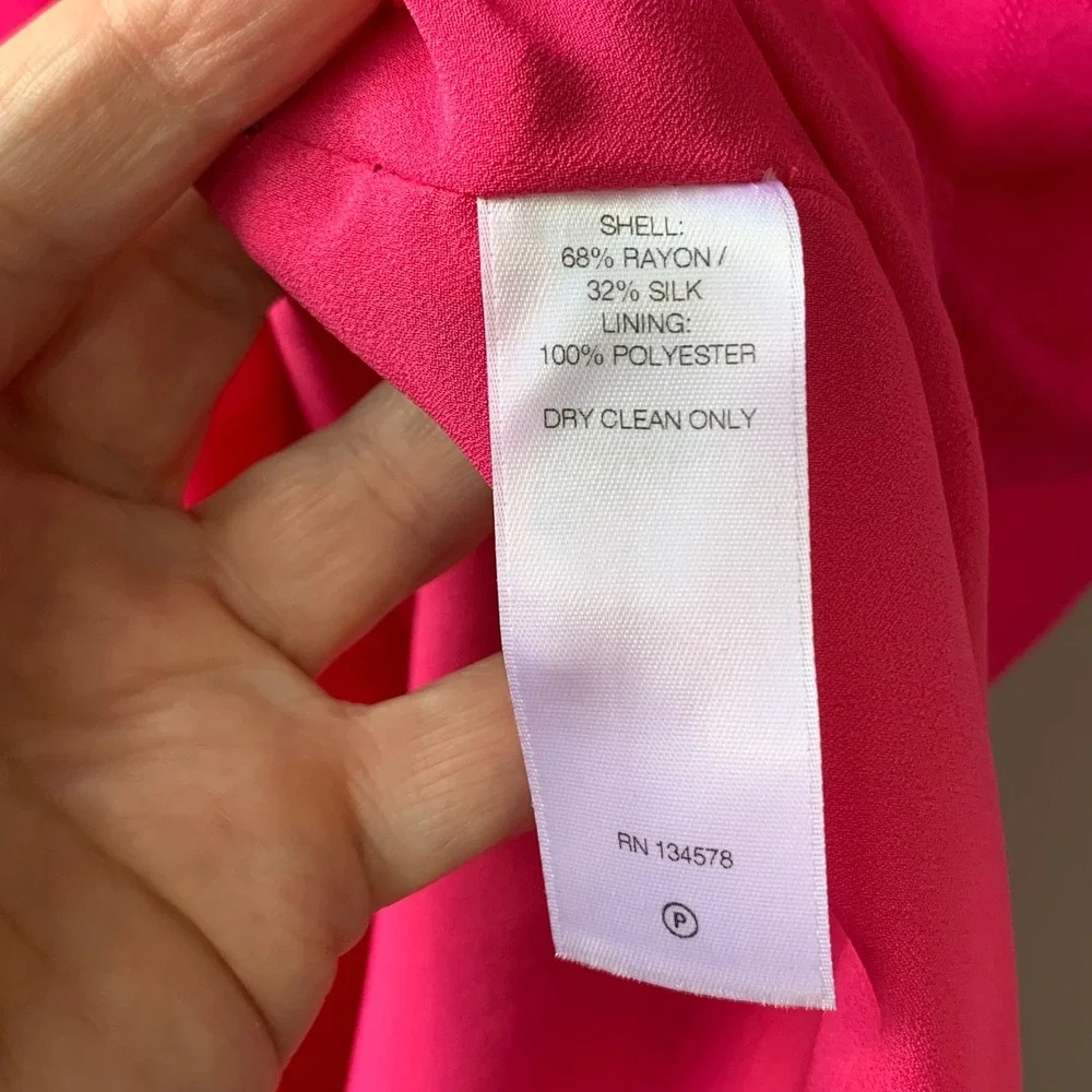 Vineyard Vines Hot pink sheath sundress with‎ smocked/beaded neckline. Size 14